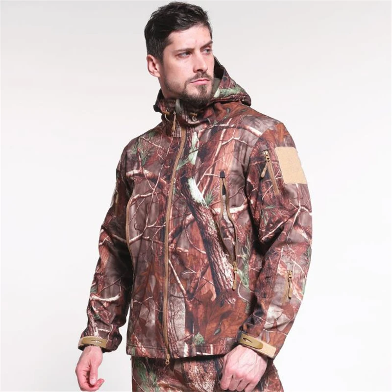 Men Casual Fleece Hooded Waterproof Jacket Male Windbreaker Camo Military Hunting Outwear Mens Combat Jackets Bomber Coats