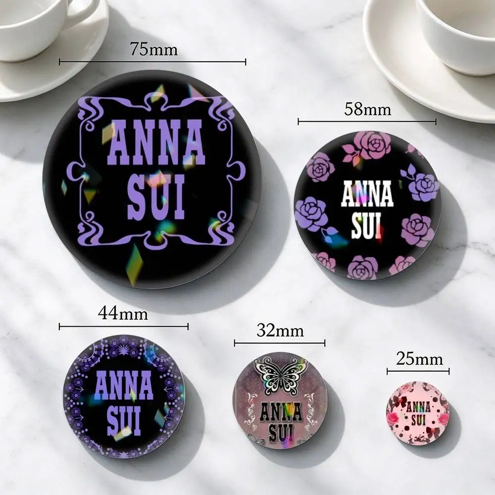ANNA SUI Brand Logo-O  25 32 44 58 75mm Badges Personalized Round Brooches Pins Accessory Gift