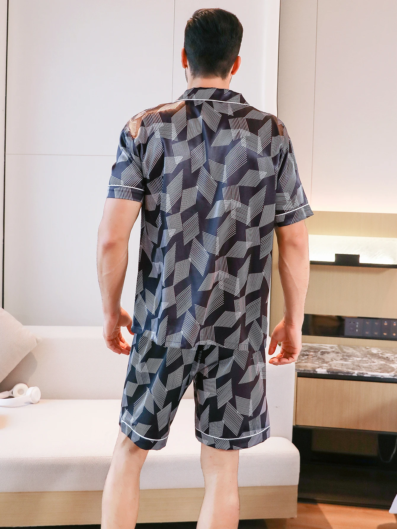 Two piece sets for men's pajamas summer short sleeved shorts graphic pattern printed home clothing sleepwear set