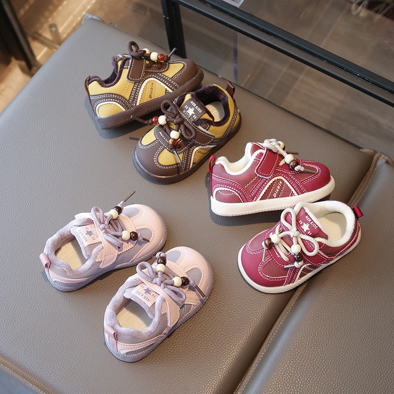 

2025 Winter New Children Plush Casual Shoes for Girls Boys Fashion Korean Style Soft Anti-slippery Versatile Chic Walking Shoes