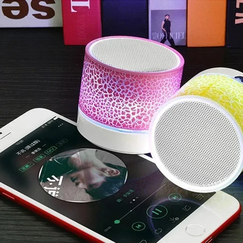 سمّاعات بلوتوث صغيرة مكبر الصوت اللاسلكي الكراك LED بطاقة SD USB مضخم الصوت المحمولة MP3 الموسيقى عمود الصوت للكمبيوتر المحمول