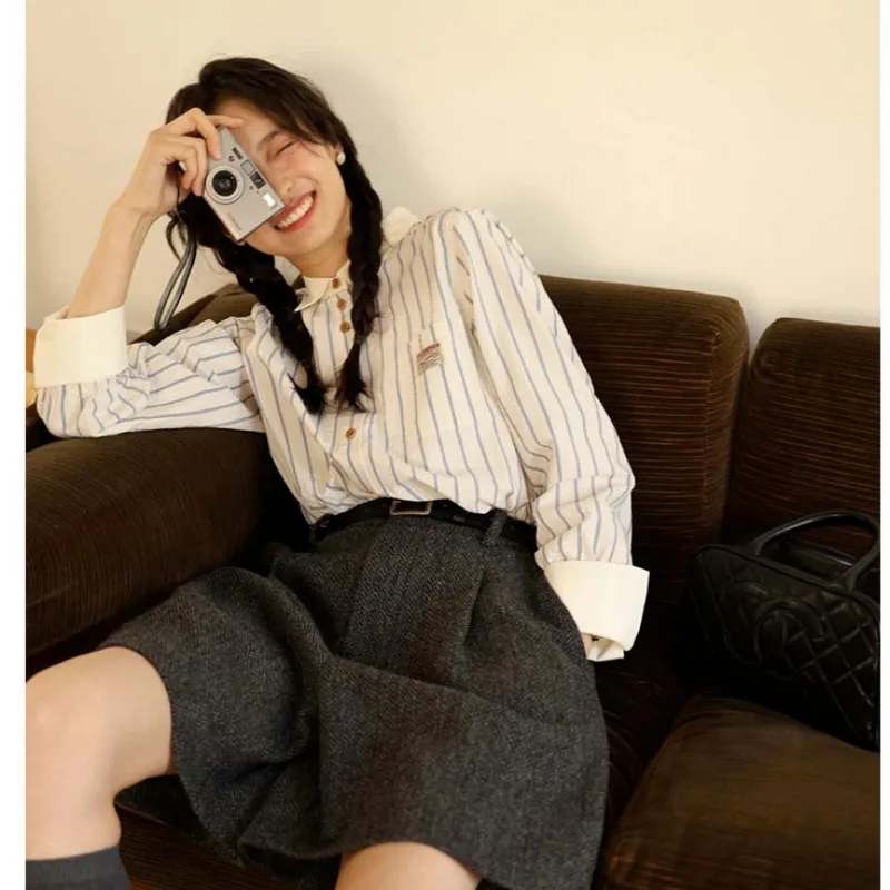 

Women's Striped Button-Down Shirt Casual Short Sleeve Blouse