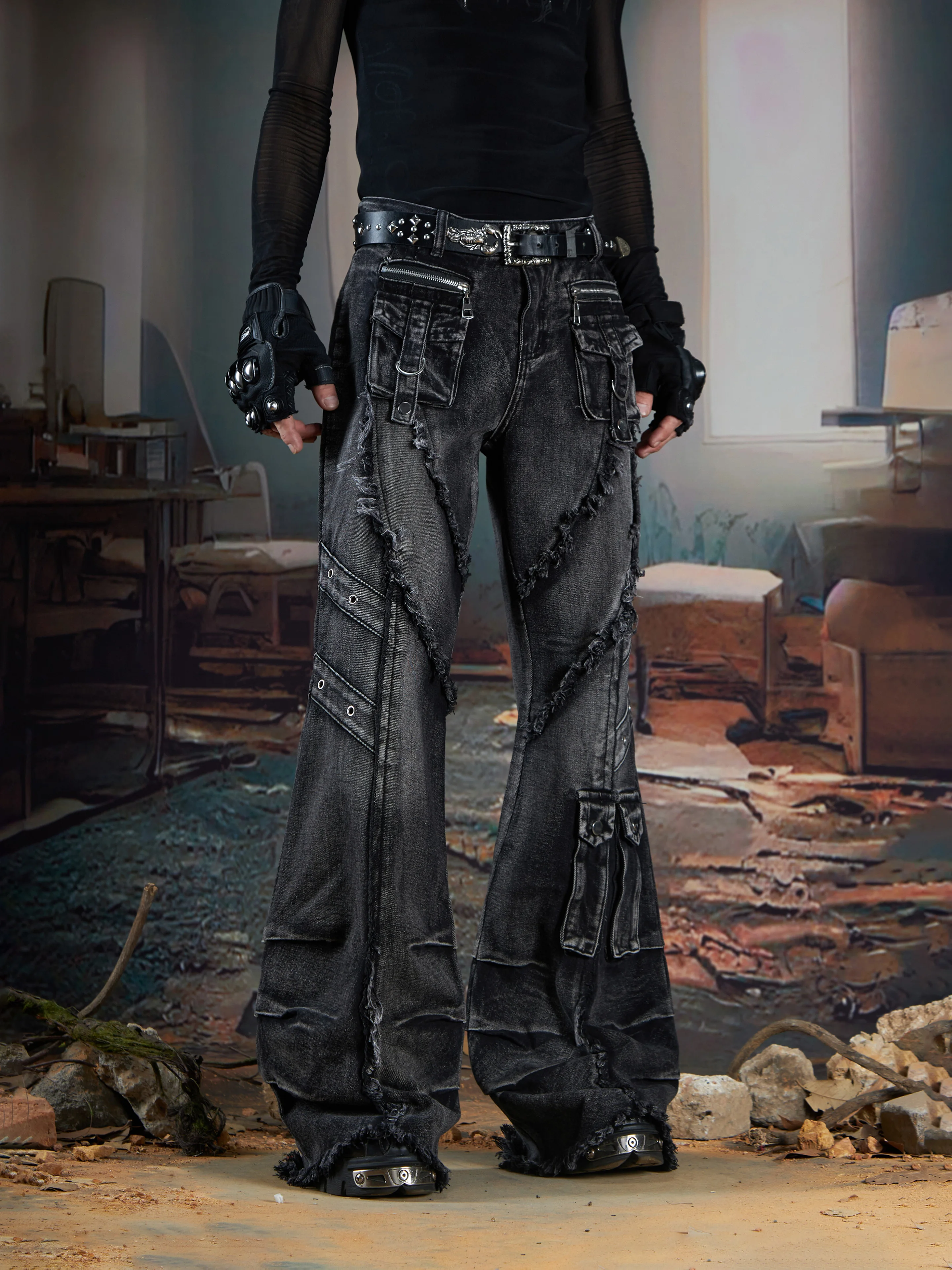 Design Dark High Street Super Heavy Industry Deconstructs Multi-Pocket Stitching Pinch Pleated Bootcut Trousers Jeans