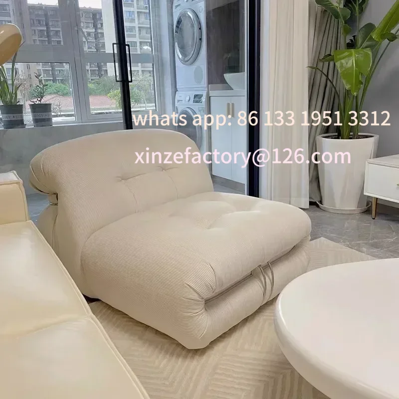 أرائك غرفة المعيشة الحديثة المريحة القابلة للتخصيص فريدة من نوعها باللون الأسود المخملي أريكة منتفخة من القطيفة مقعد الحب الشمالي مصمم Woonkamer Banken