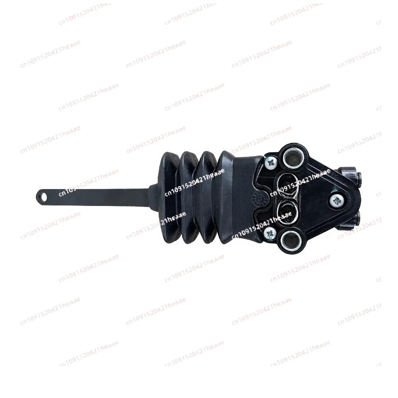 

Suitable for J6P front overhang height control valve J7JH6 cab airbag high and low control valve bracket