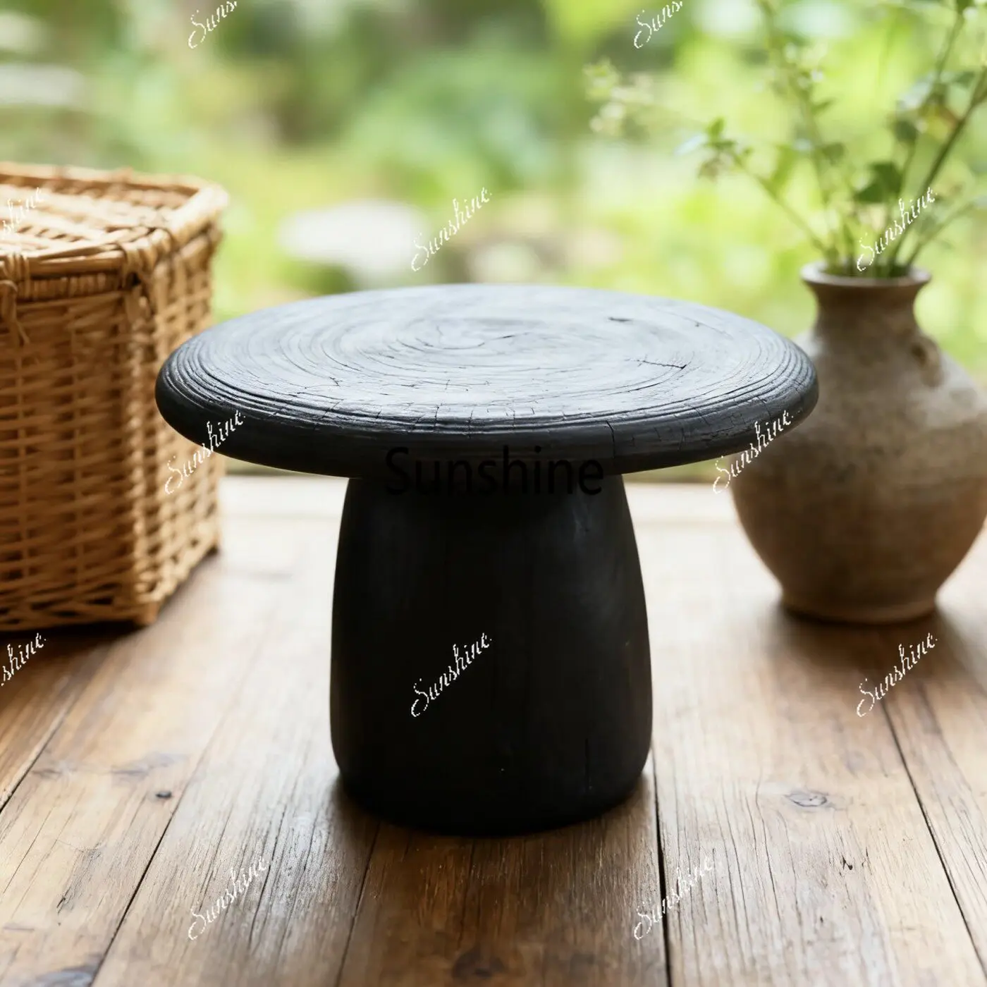 

Wabi Sandy Solid Wood Round Edge Retro Carbonized Tea Table