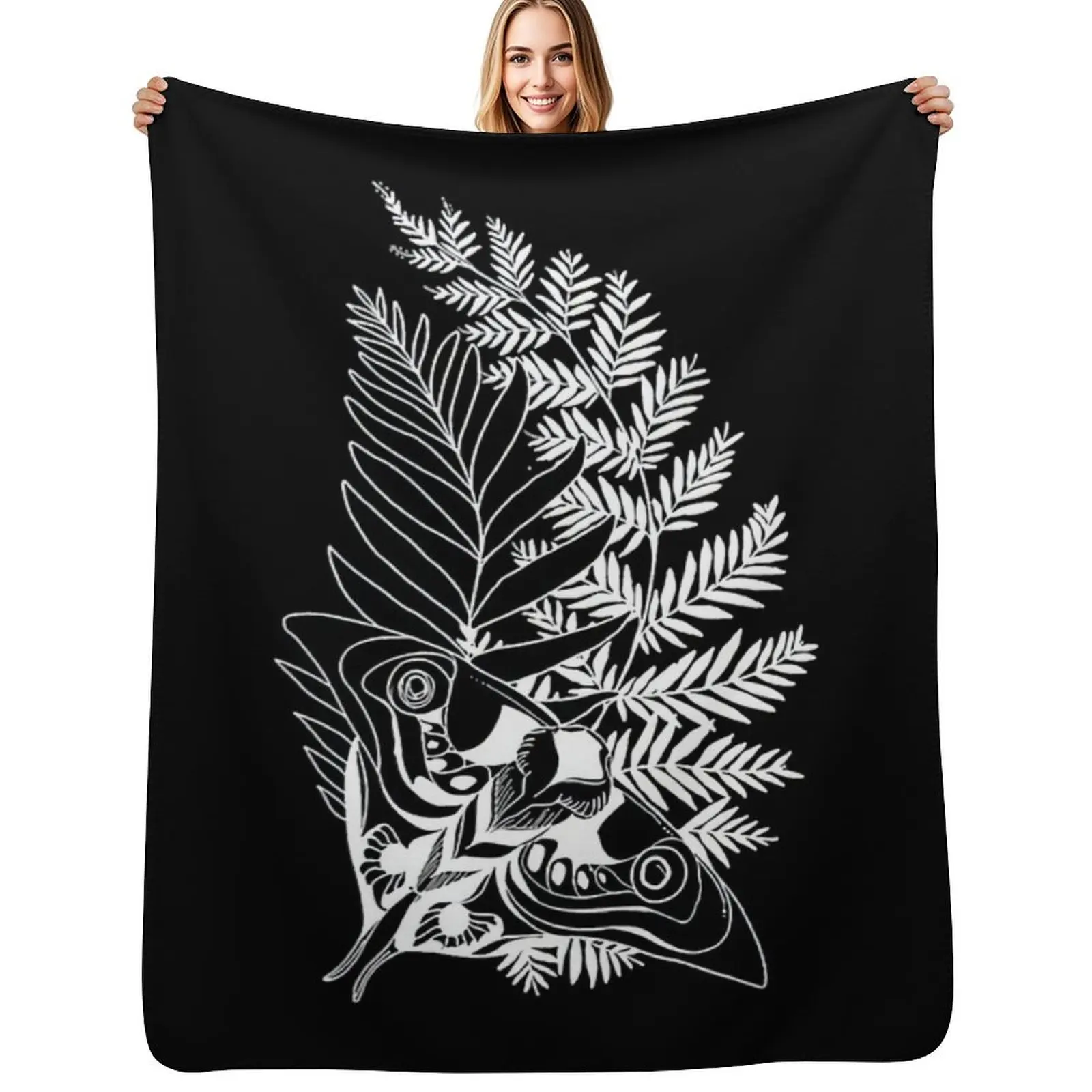 Ellie Tattoo Throw Blanket For Decorative Sofa anime Polar Decorative Sofa Blanket