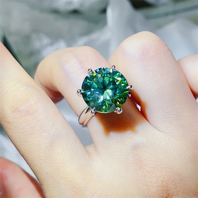 Six Claw 10 Carat Colored Diamond Moissanite Ring Exaggerated Colored Ring Tested Diamond Pen with Certificate Mother's Day Gift