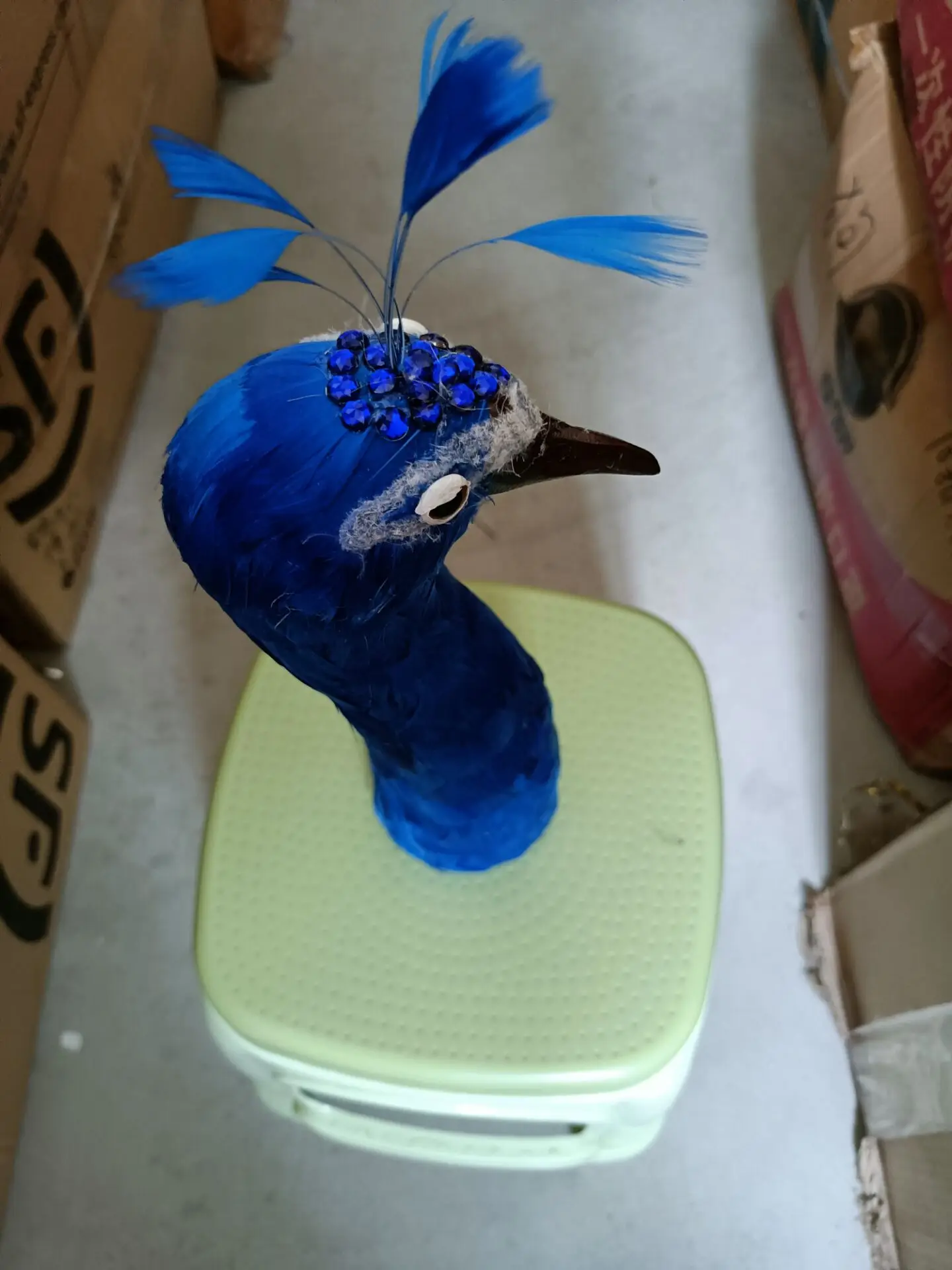 cute simulation foam and feathers blue peacock head model garden home decoration gift about 35cm a2781