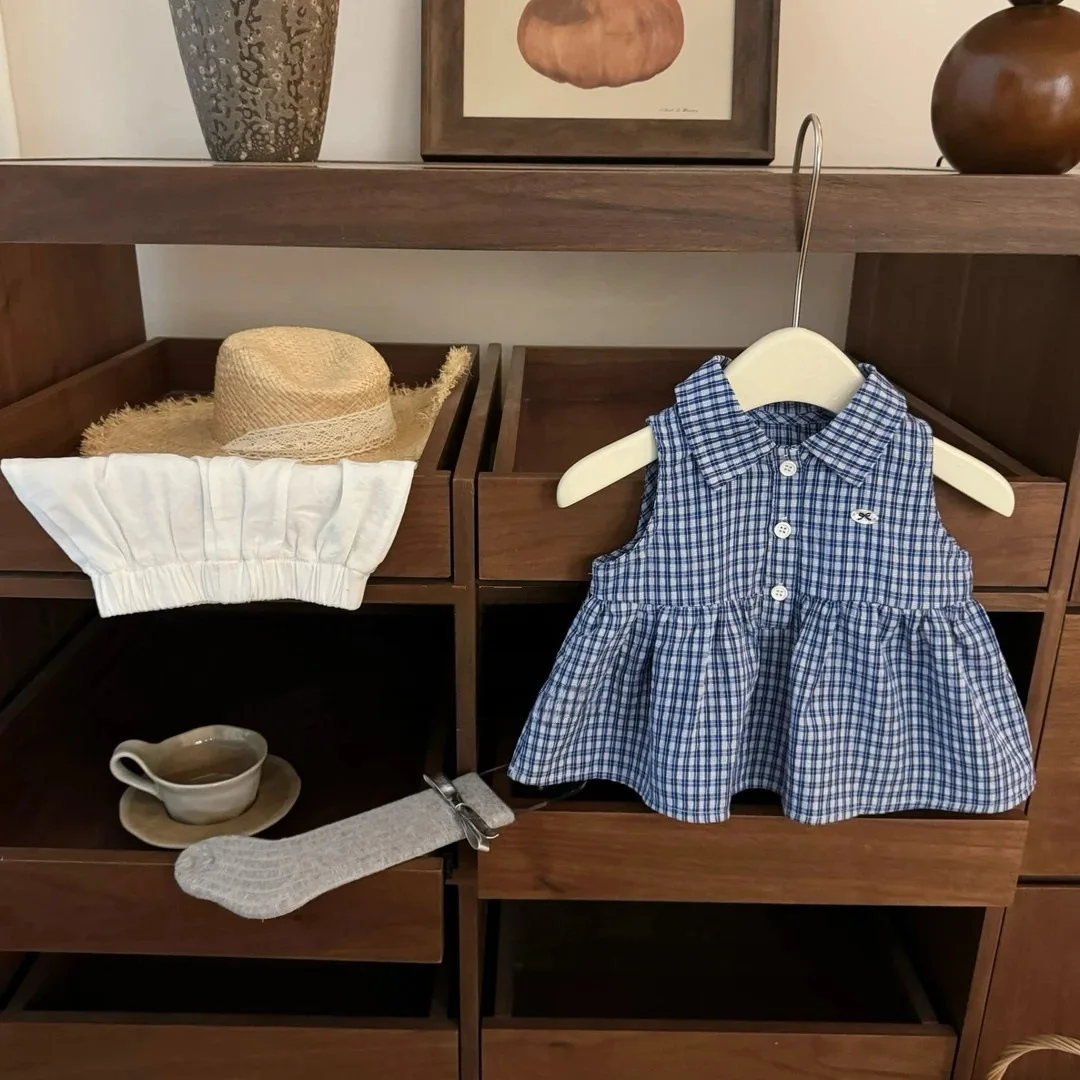 

Girls Sweet 2Pcs Sets Summer Children's Sleeveless Checked Vest And Shorts Suit kids