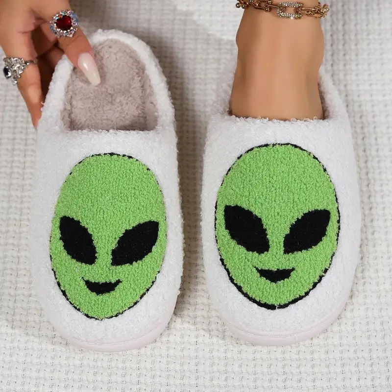 Platform Fluffy Slippers Women Home Winter Cute Casual Designer Shoes Girls 2024 Alien Cartoon House Fur Slides Soft Large Size