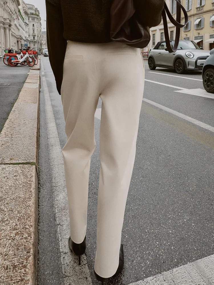 กางเกงเลกกิ้งเอวสูงสำหรับผู้หญิง ดีไซน์กระดุม แต่งลายชนเผ่า สำหรับฤดูหนาว รุ่นใหม่ล่าสุด ปี 2025 เหมาะสำหรับการแสดงบนเวที