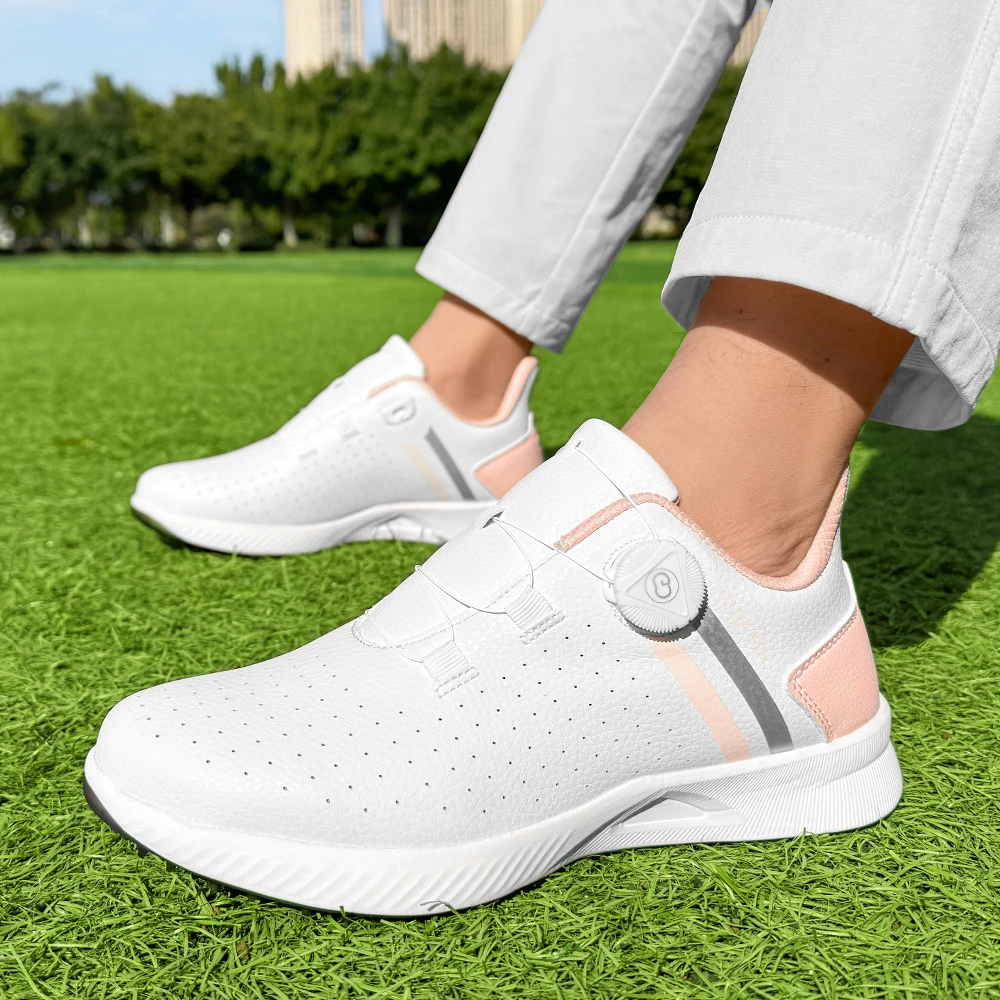 New Golf Shoes Women Spikeless Golf Sneakers Outdoor Luxury Walking Footwears