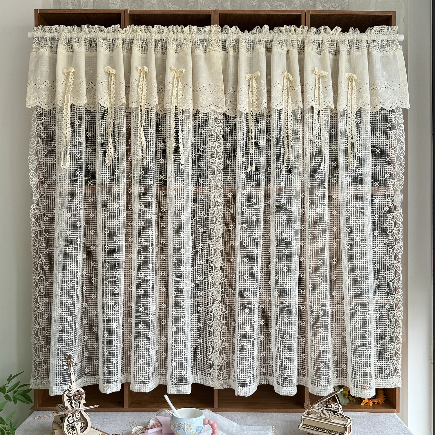 2PCS French Lace Hollow Bows F - Home Office In Living Room recension och pris