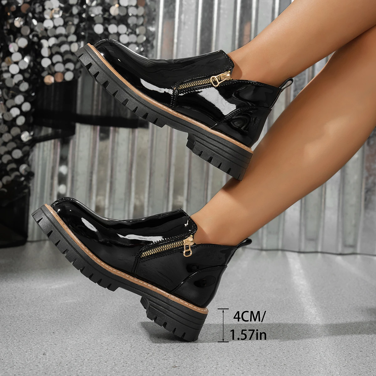2026 NEUE Runde Zehenkappe Dicke Sohle Knöchelstiefel Modische Bequeme Damen Kurze Stiefel Übergrößen Plateau-Schuhe Damenstiefel – Detail 9