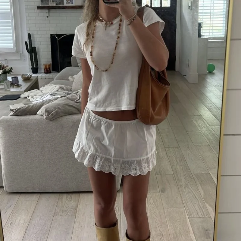 Y2K Cutecore Mini Röcke Frauen Spitze Lolita Kurze Röcke Weiß Floral Öse Saum Rock Club Party Weibliche A-linie Röcke Streetwear
