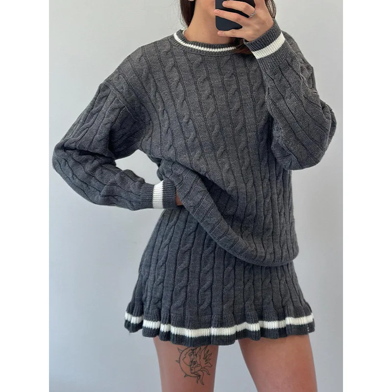 Sweater Suit Women Pullover Top Mini Skirt Knitting 2 Piece Set Patchwork Knitwear Skirts Outfits 2025 Autumn Knitted Ensemble