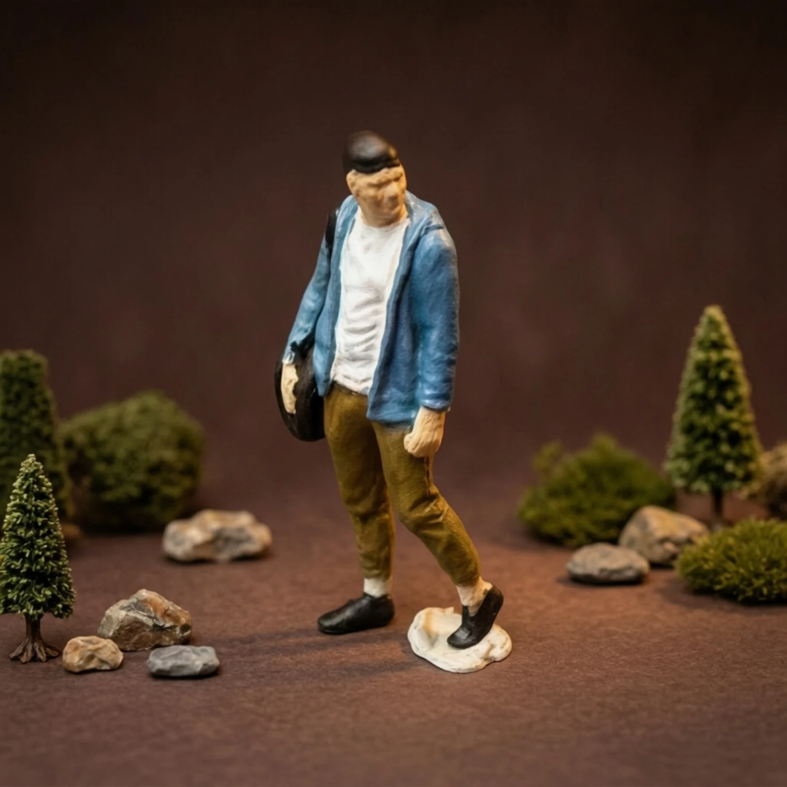 Miniature Figure with Backpack Painted Tiny People Figurine Miniature Diorama Person Detailed for Modelers