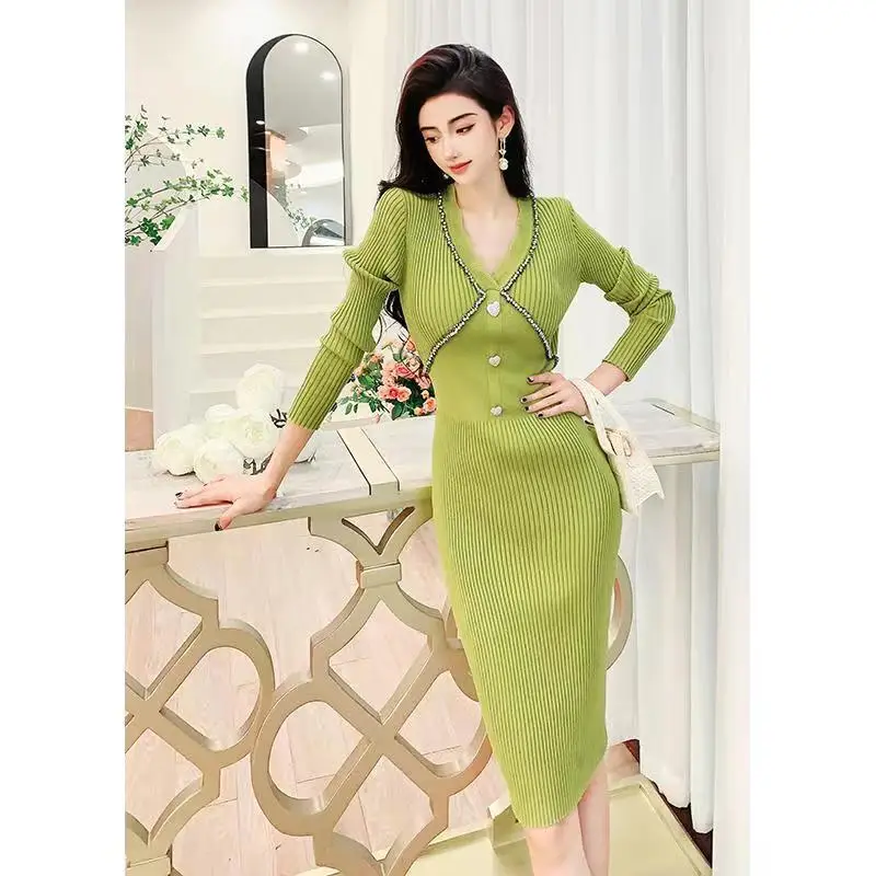 

Autumn and Winter New Fashion Wool V-Neck Keep Silm Solid Color Lace-Up Long Cashmere Knit Bottoming Sweater Dress CQ261