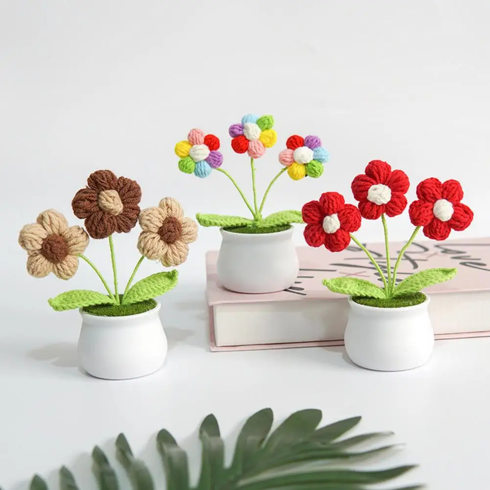 Handmade Crocheted Small Flower Potted Plant Stylish Long-lasting Realistic Yarn Flowers Home Decoration Knitted Bouquet