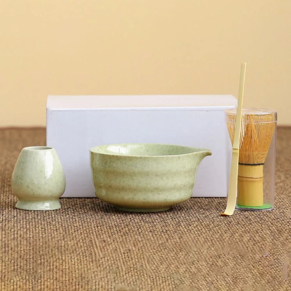 

Элегантный японский чайный сервиз матча из 4 предметов, винтажный керамический набор-подставка для венчика матча, прочный подарочный набор Matcha Chasen