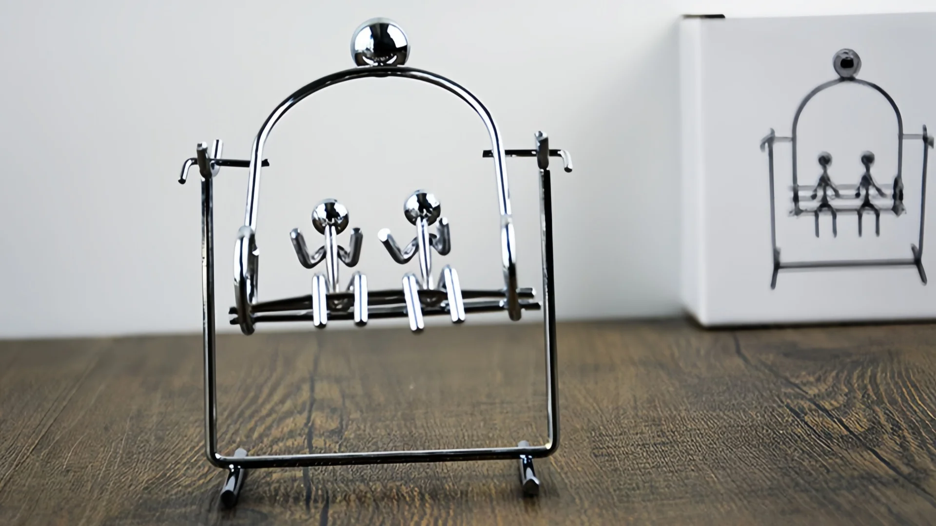 1 قطعة عشاق سوينغ الحركية الفن التوازن دليل سوينغ الميكانيكا الفيزيائية الضغط المنزل مكتب سطح المكتب الديكور هدية للطفل