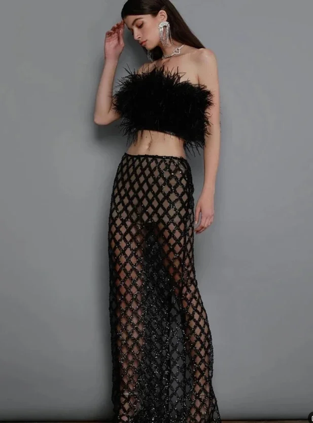 Europa e nos estados unidos sexy nova moda envoltório peito pena decoração divisão ombro nu mochila hip saia cor sexy