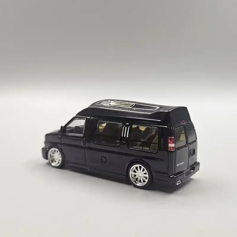 GOC 1:64 Auto GMC SAVA-NA Geschäfts auto SUV-Simulation Zeit Mikro legierung Automodell sammlung Geschenk