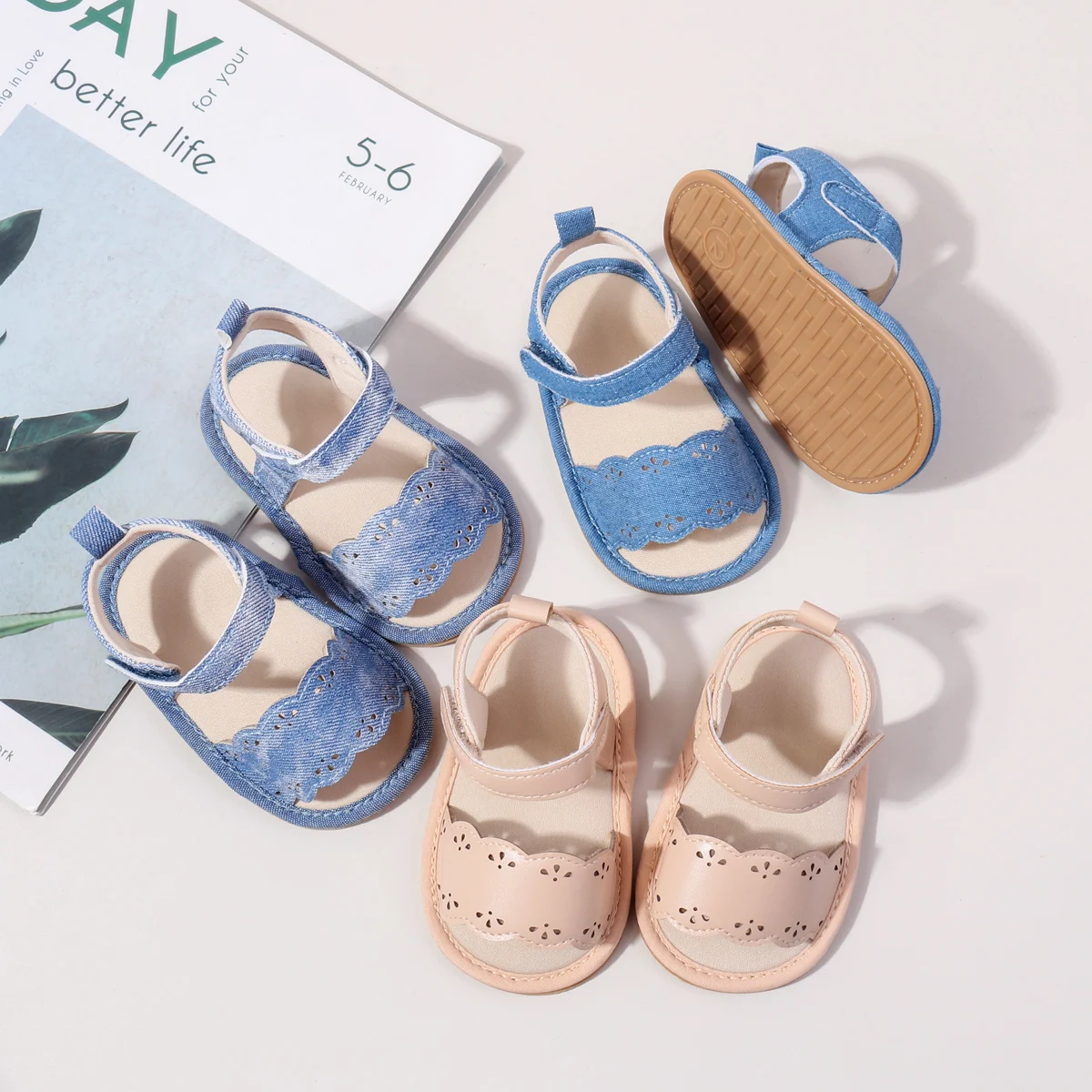 

2025 Summer New Arrival Denim style Sandals For Baby Girls First Walking Toddler Shoes With Hollow Out TPR Sole High Quality