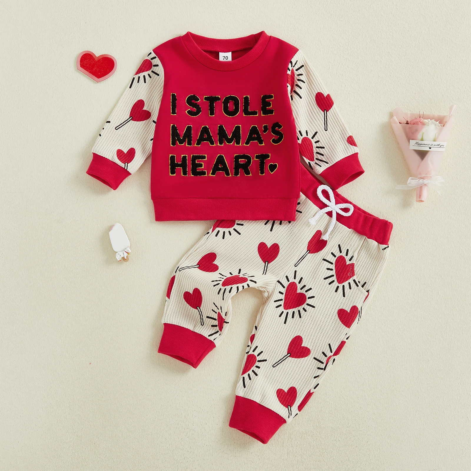 

Одежда на День святого Валентина для маленьких мальчиков, топ с длинными рукавами и принтом сердца, штаны с красным сердечком, комплект одежды из 2 предметов для малышей