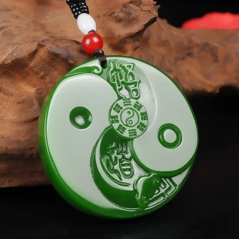 

Handcrafted Chinese Jade Carving Tai Chi Pendant, Fashionable Boutique Jewelry, Men's and Women's Gossip Necklace Gift