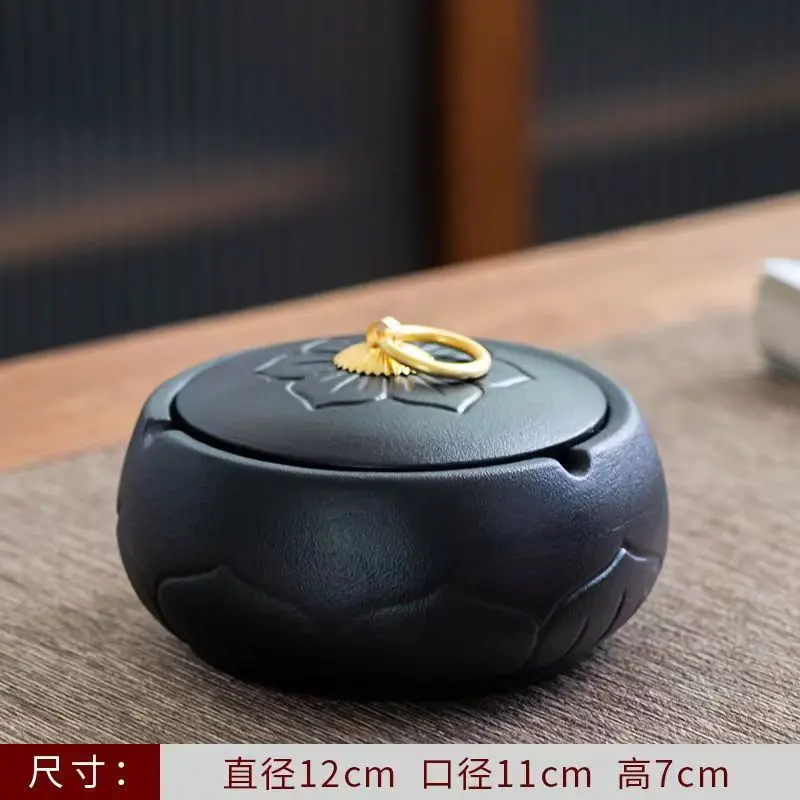 Retro Gold-painted Ceramic Ashtray with Cover Anti-fly Ash and Anti-smoke Smell Office Living Room Tea Table Ceramic Ashtray