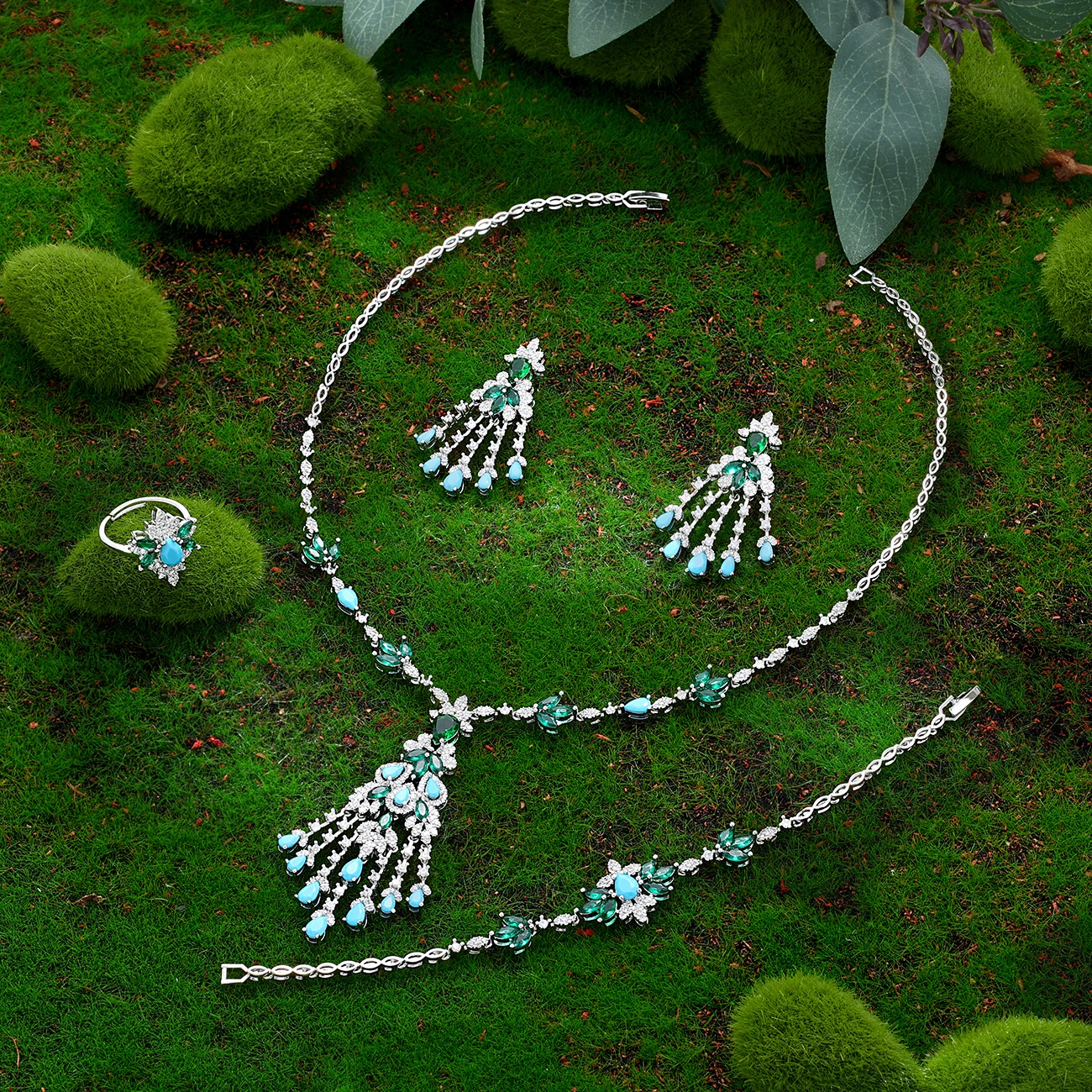 

2024 New Luxury 4-piece Women's Wedding Jewelry Set Crystal Necklace Set Nigeria Dubai Jewelry Set