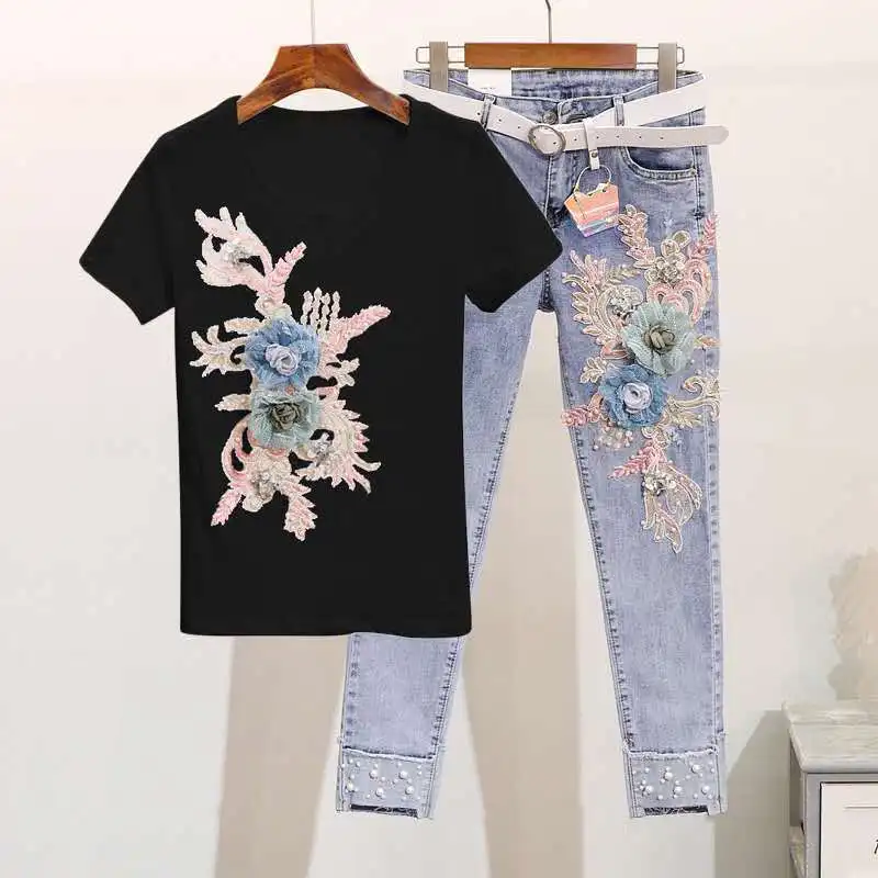 One-Piece/Set 2024 Summer New Women Denim Pants Beaded Embroidery Short-Sleeved + Small Feet Hole Jeans Female Two-Piece Suit