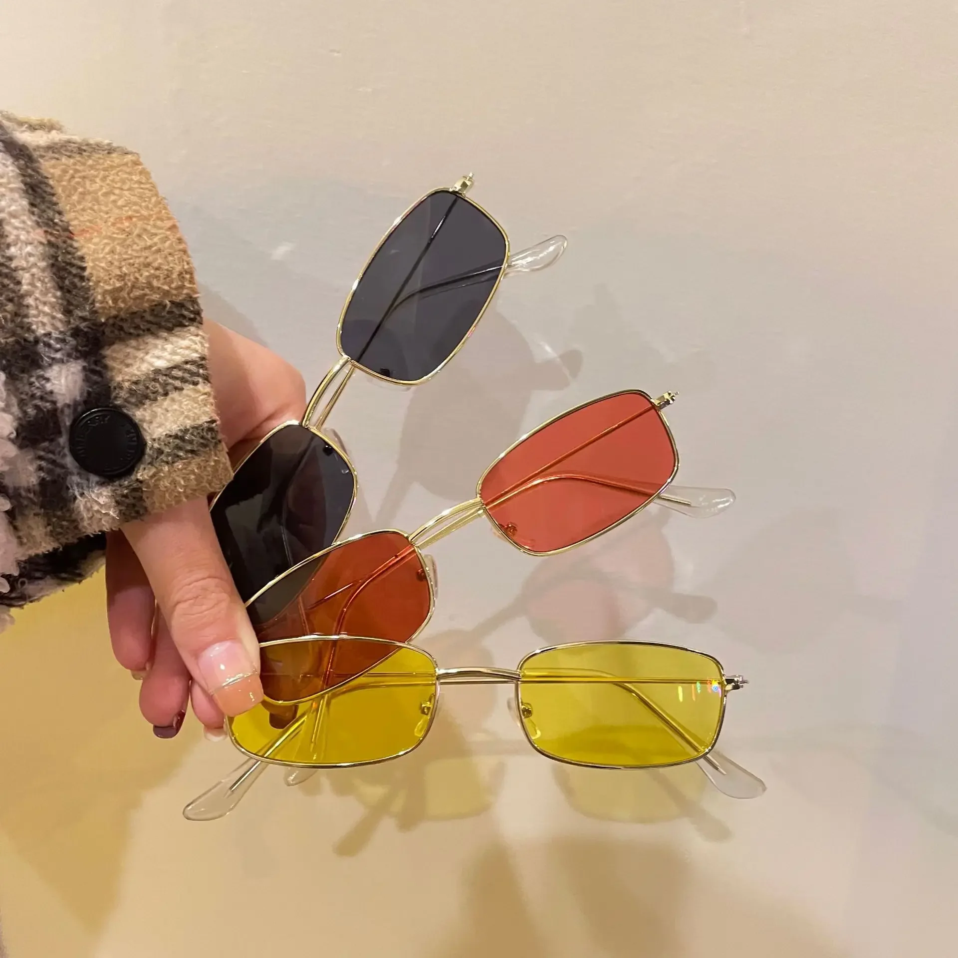 Retro Quadrat Sonnenbrille Candy Farbe Vintege Metall Katze UV400 Weibliche Sommer Straße Brillen für Frauen Korea Stil Gafas De Sol – Detail 3