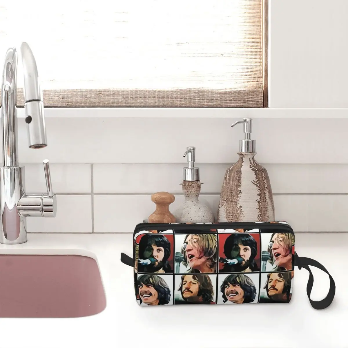 The Beatle Memebers Art Makeup Bags Women Cosmetic Bag Stylish Outdoor Pouch for Purse Storage