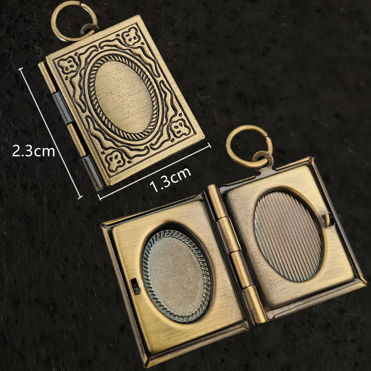 Retro Photo box Pendant Keychain Save Love Keyring Accessories Oval /Square Locket Key Chains