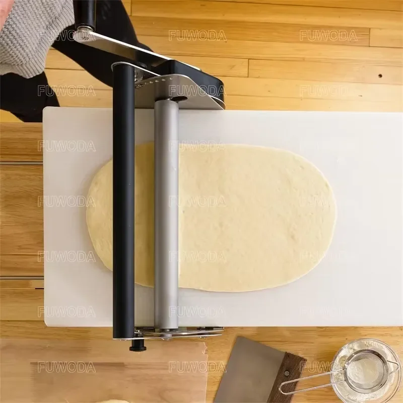 Manual Pasta Dough Roller Maker Machine Baker's Pizza Dough Sheeter for Icing Pastry Pasta for Flour Corn Water Ingredients