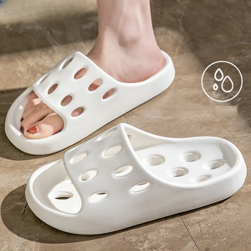 Men Women Bathroom House Slippers Leaking Quick-Drying Shower Slippers Light Weight Waterleaky Beach Flip Flops Swimming Slides