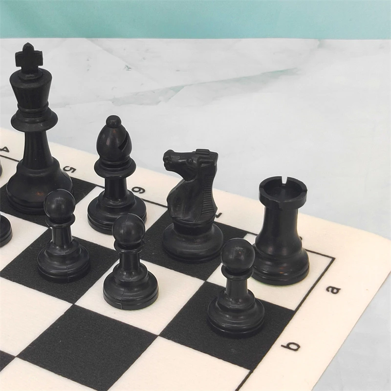 Plastic Chess Set, King Height 75 mm Chess Pieces Chess Game, 35 cm Leather Chess Board, Standard Medieval Chessmen Board Game