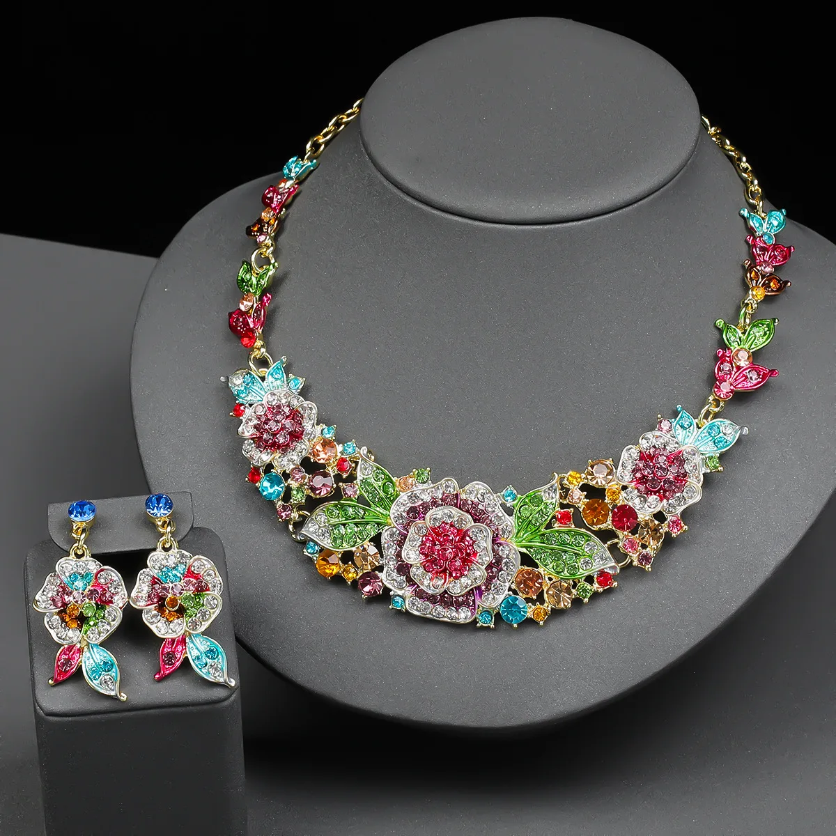 

Cross-border jewelry exaggerated necklace earrings set bridal accessories dinner dress decoration