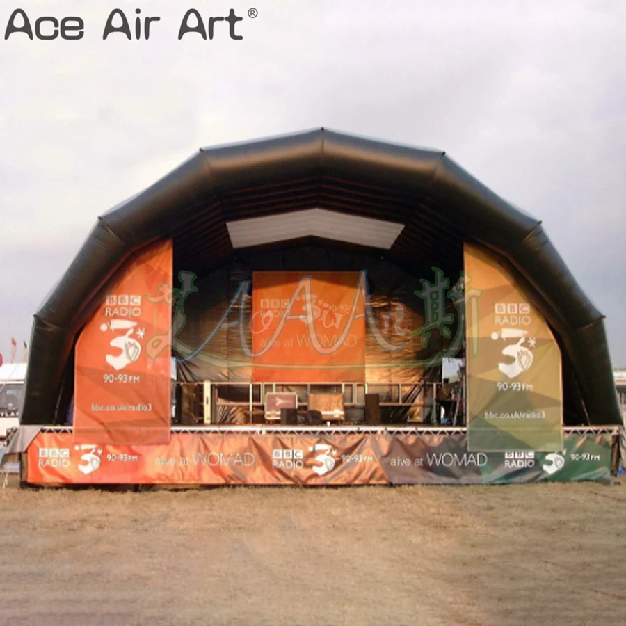 Tenda inflável de grande estágio com ventilador grátis/cúpula de fundo de concerto de desempenho de marca para abrigo ou evento