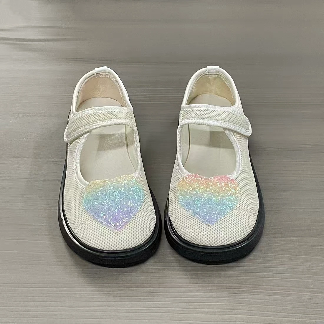 Xingliupi Heart Shape Trend Princess Shoes Leather Baby Performance Outdoor Lightweight Playing Magic Tape Girls 3-14 Years