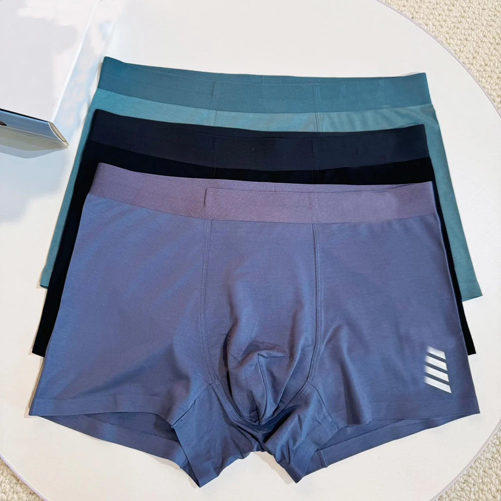 

Men's New Breathable Comfortable Boxer Shorts Pack of 3 Simple Style Winter Season Pure Color Home Comfort Underwear