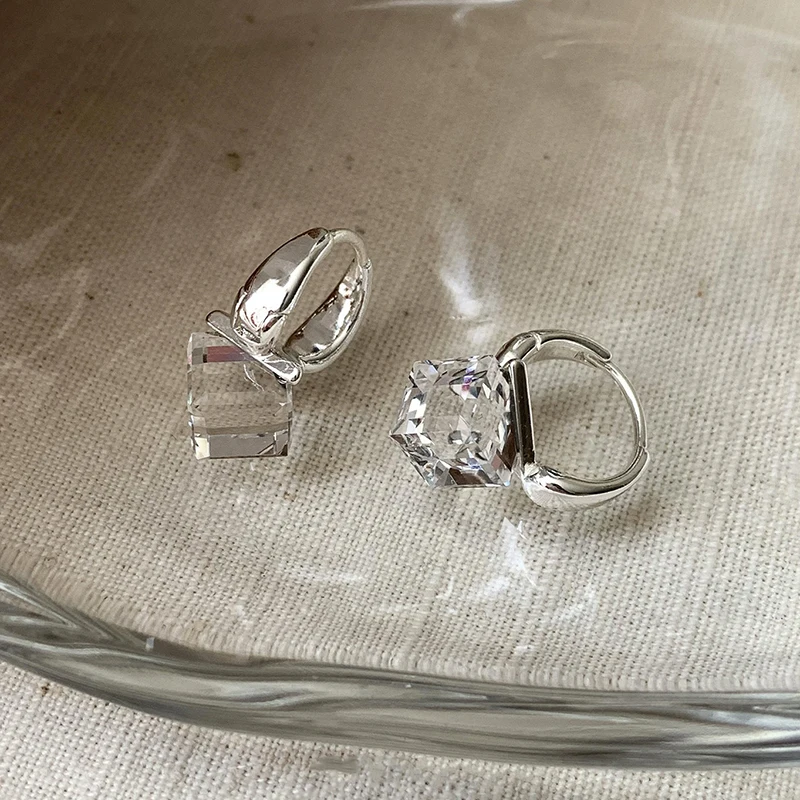 GANPUP Elegante Funkelnde Quadratische Kristall-Ohrhänger für Damen Neue Ohrklemme Modischer Trendschmuck Geschenk für Partys серьги – Detail 7