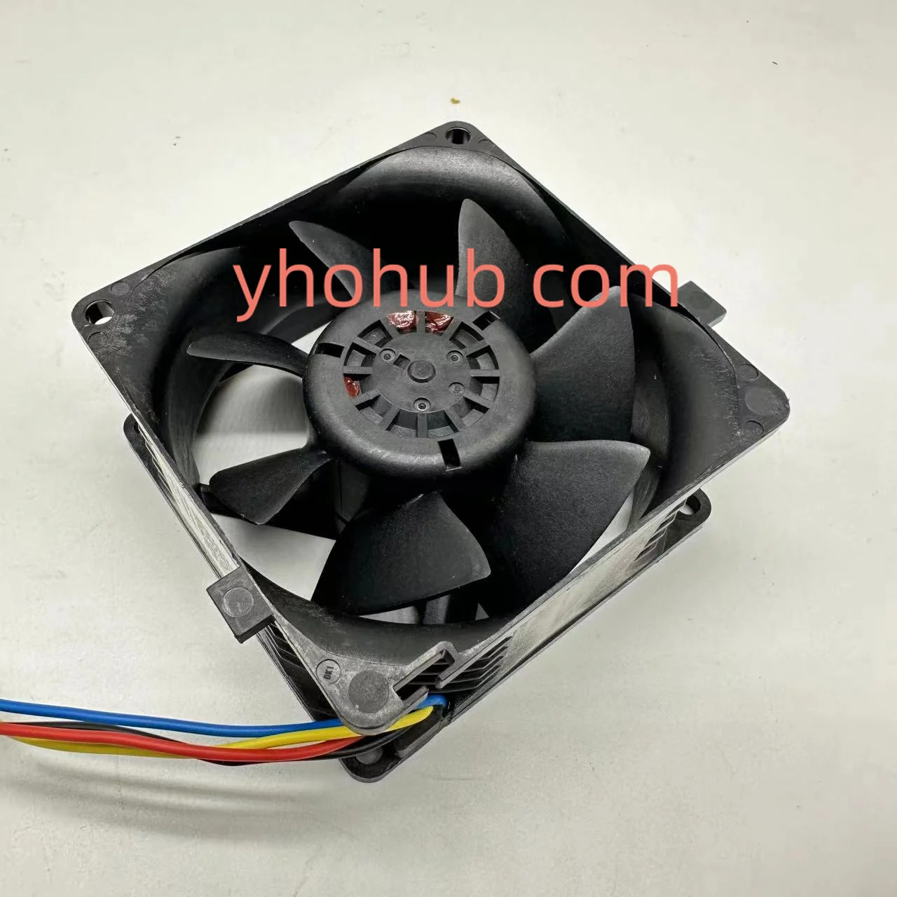 Nidec V80E14MS2A3-57A611 DC 13.6V 0.16A 4-Wire 80x80x38mm Server Cooling Fan