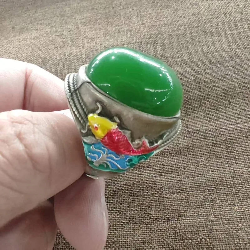 Ethnischer Retro Verstellbarer Ring für Männer und Frauen, Großer Ovaler Imitierter Grüner Jade-Stein, Emaillierter Koi-Fisch Tribal-Finger-Schmuck – Detail 4