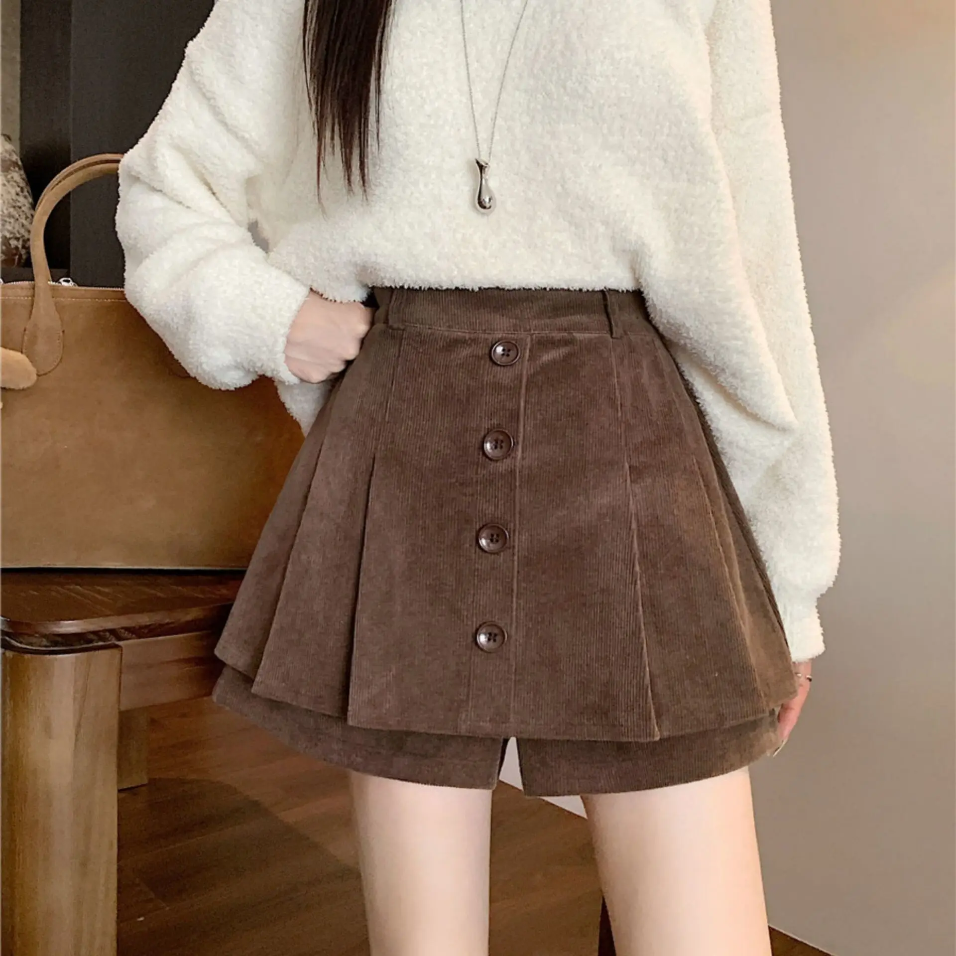 Vintage Pleated High-waisted A-line Wide-leg Culottes 2026 New Autumn Winter Woman Corduroy Shorts Korean Style Girl's Skirt