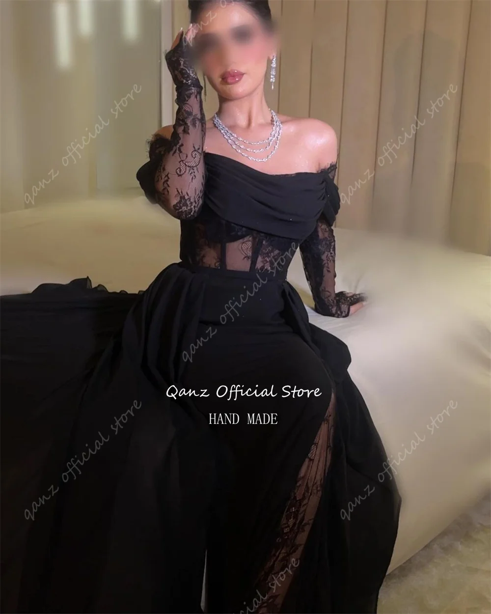 Qanz-Vestidos de Noche árabes negros con hombros descubiertos, vestido de graduación saudita de encaje, Mangas desmontables, sirena, ocasión