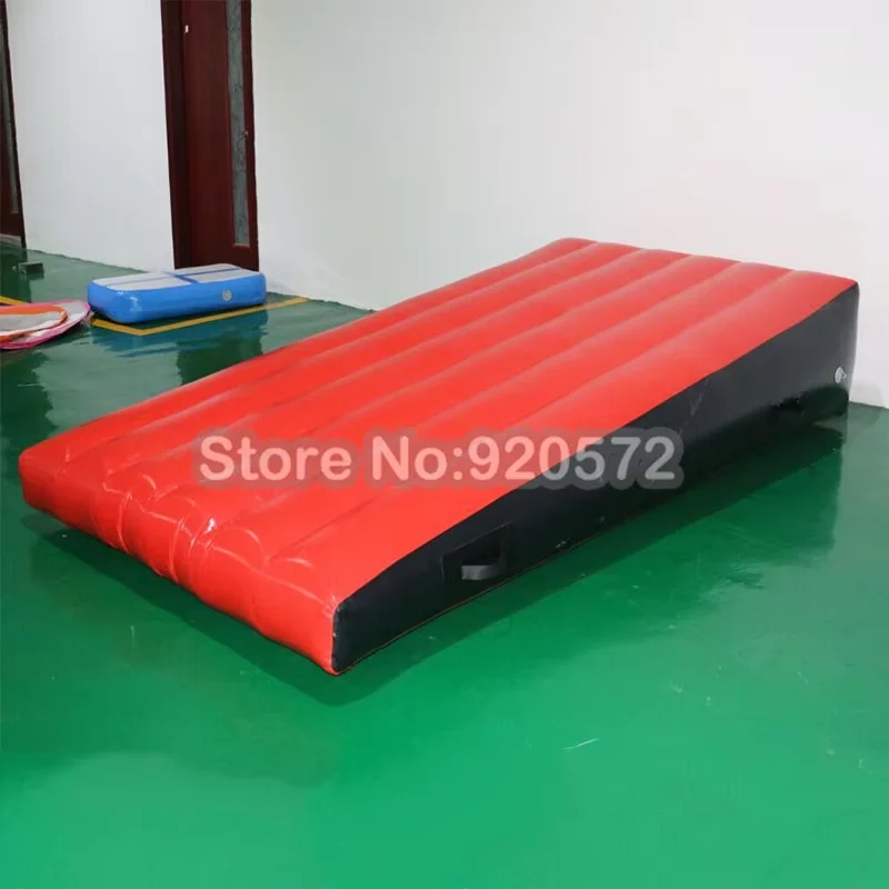 Rampa de aterrizaje de alta calidad hecha a mano, 4m x 2,5m, precio de fábrica, 20-60cm de altura, pista de caída, inclinación de aire inflable para gimnasia